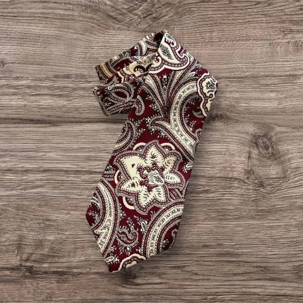 Liberty of London Mens Silk Paisley Tie‎ Luxury Menswear Necktie Preppy
